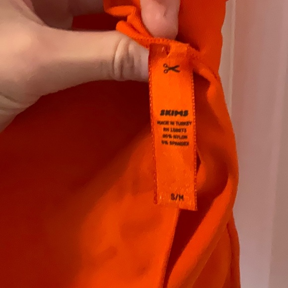 SKIMS orange mockneck long sleeve bodysuit - Picture 4 of 5